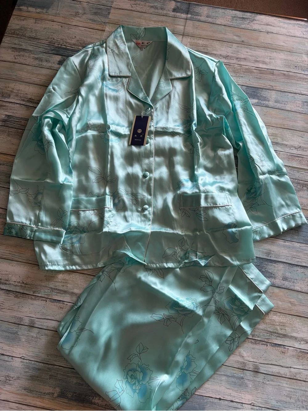 N/A soft satin